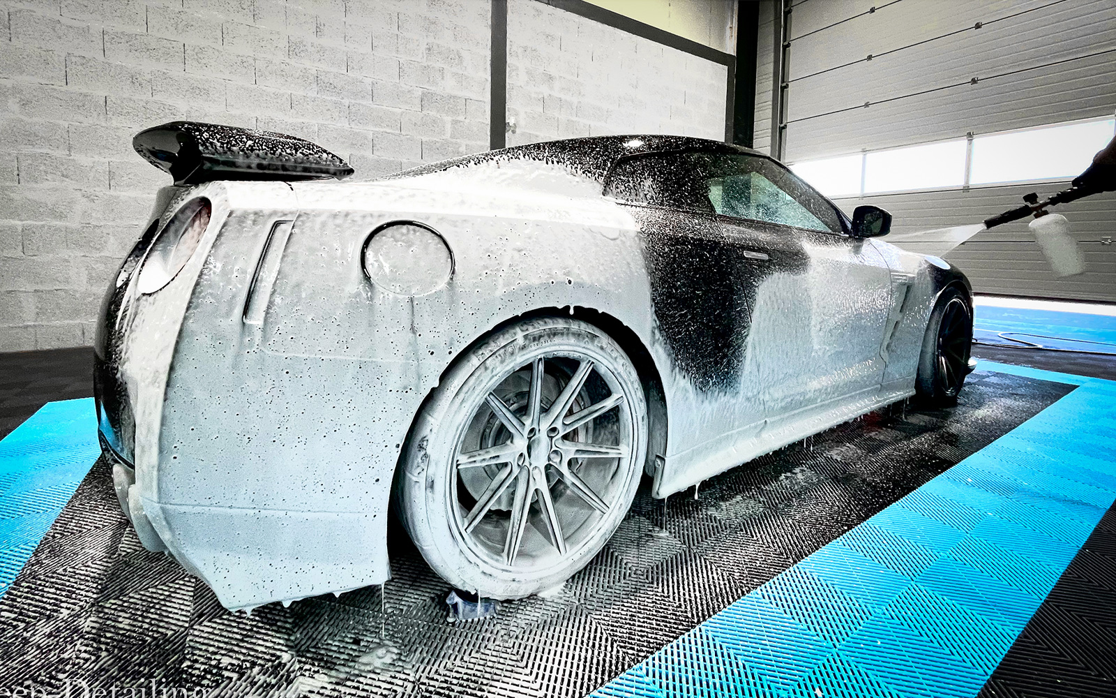 Deep Detailing Services et soins premium personnalisé pour votre automobile en Savoie