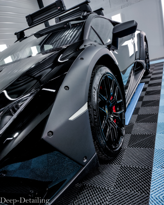 Lamborghini Huracan Sterrato PPF (Film de Protection de carrosserie) Lamborghini Huracan Sterrato PPF (Film de Protection de carrosserie)