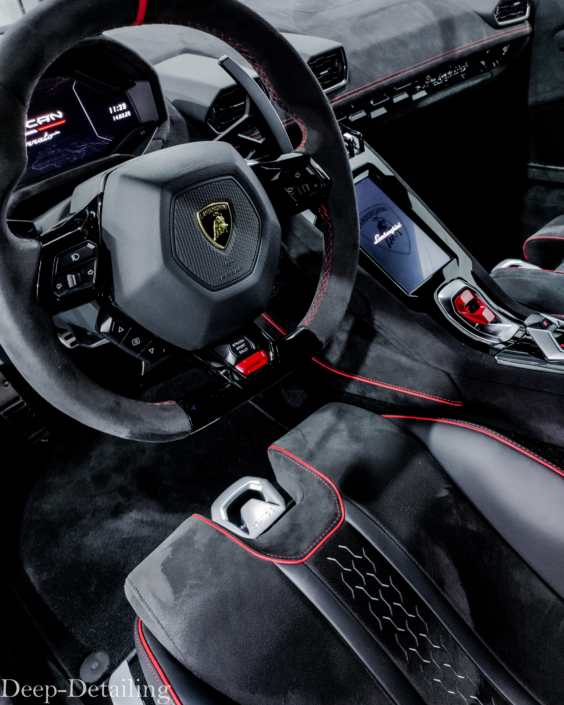 Lamborghini Huracan Sterrato PPF (Film de Protection de carrosserie) Lamborghini Huracan Sterrato PPF (Film de Protection de carrosserie)