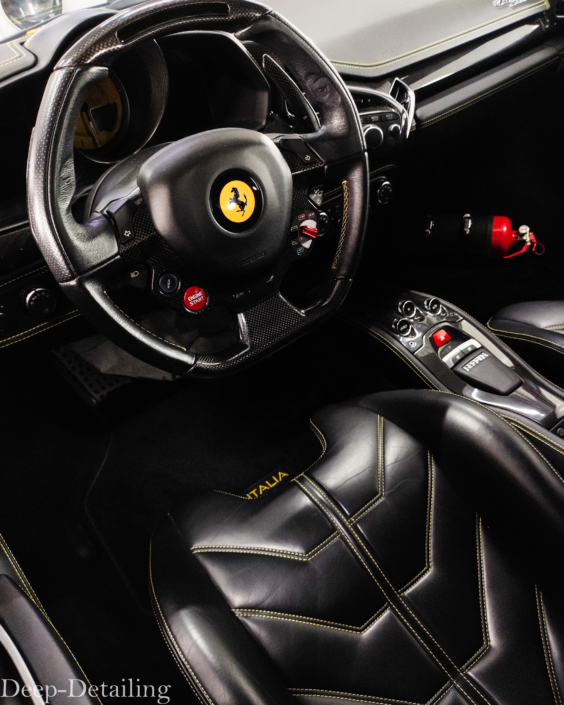 Ferrari 458 Italia PPF (film de protection carrosserie) Ferrari 458 Italia PPF (film de protection carrosserie)