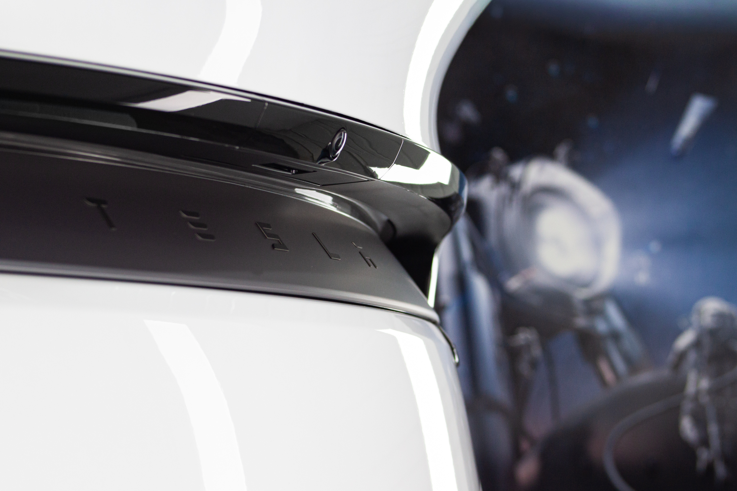 Tesla Model Y – Détail PPF Détail de la finition du PPF complet sur Tesla Model Y